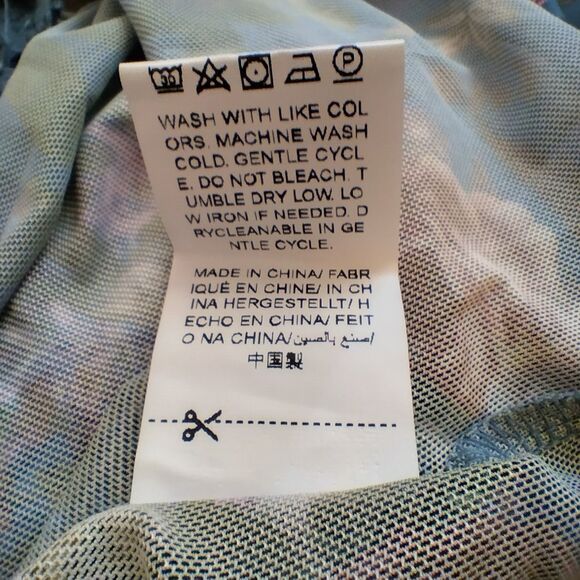 Floral Blue Women's Top - Picture 6 of 7